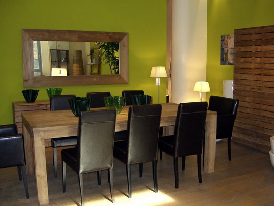 Fotolia_729669_Subscription_XL_01 Esszimmertisch